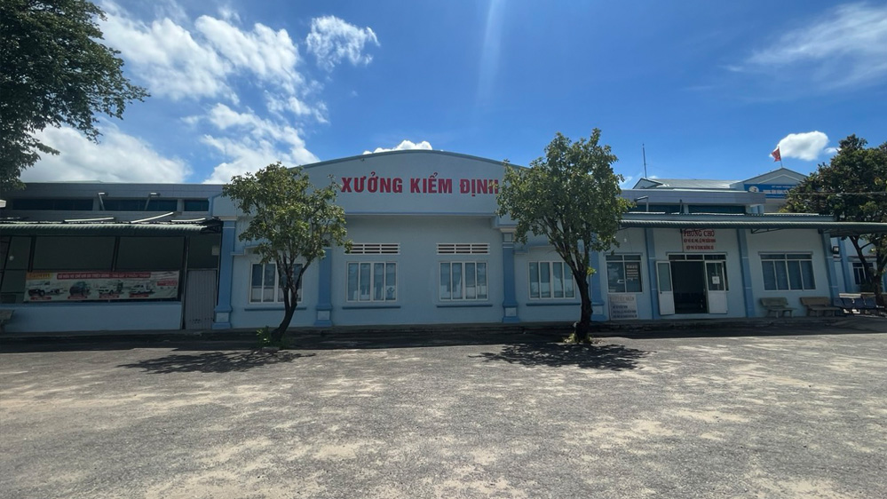 Xưởng kiểm định