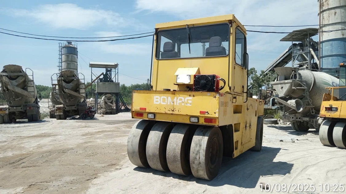 Trung tâm Đăng kiểmxe cơ giới 76-01S kiểm định xe máy chuyên dùng